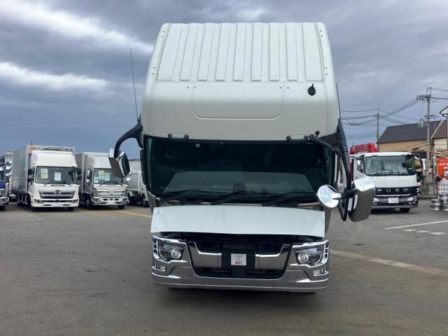 MITSUBISHI FUSOU SUPER GREAT 2023