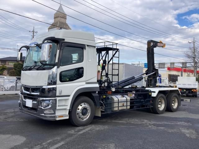 MITSUBISHI FUSOU SUPER GREAT 2023