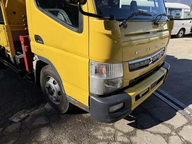 MITSUBISHI CANTER 2021