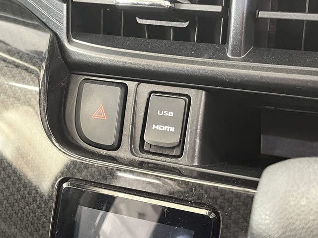 DAIHATSU MOVE CUSTOM 2016