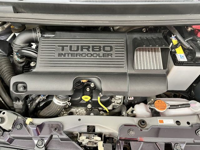 DAIHATSU MOVE CUSTOM 2016