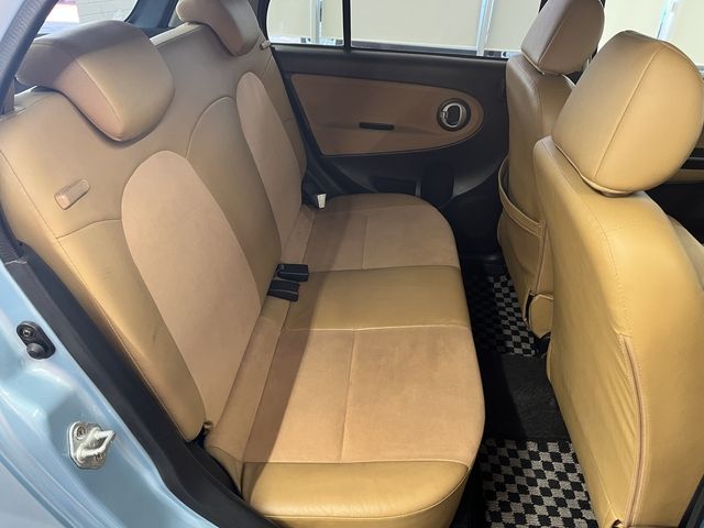 DAIHATSU MIRA GINO 2006