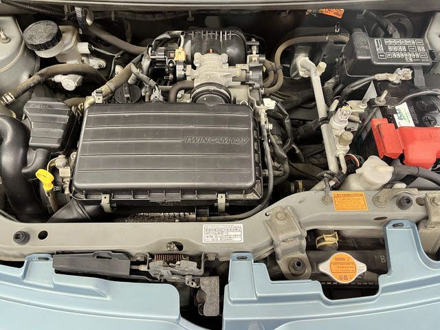 DAIHATSU MIRA GINO 2006