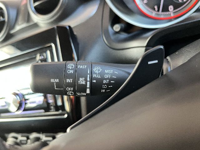 SUZUKI SWIFT 4WD 2019