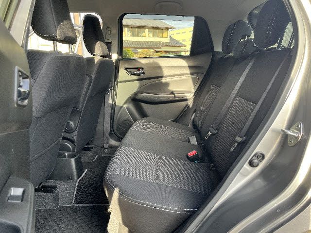 SUZUKI SWIFT 4WD 2019