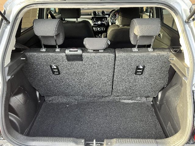 SUZUKI SWIFT 4WD 2019