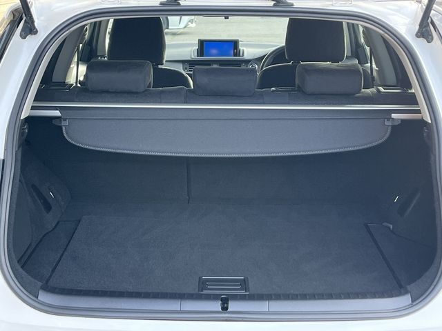 TOYOTA LEXUS CT200h 2012