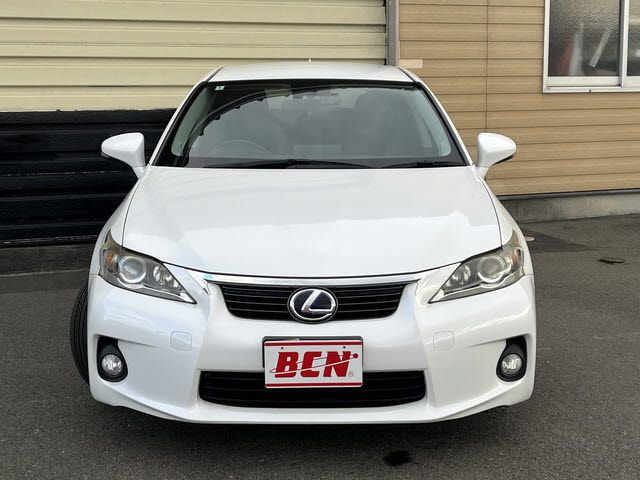 TOYOTA LEXUS CT200h 2012