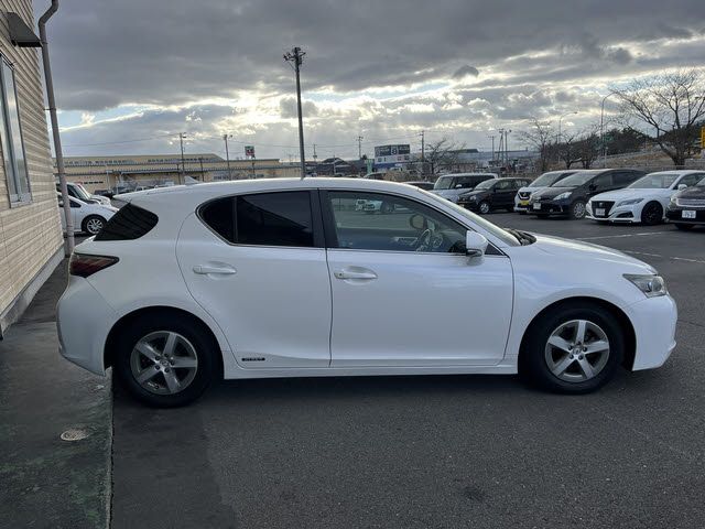 TOYOTA LEXUS CT200h 2012