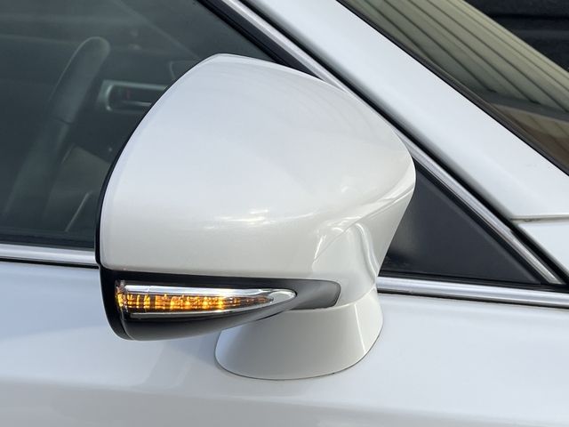 TOYOTA LEXUS CT200h 2012