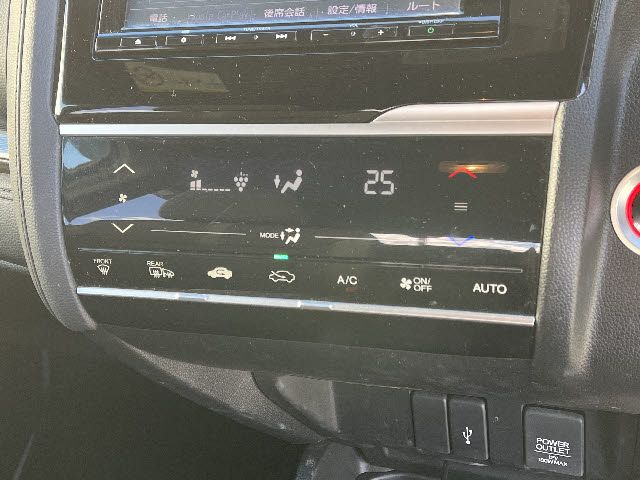 HONDA FIT HYBRID 2017