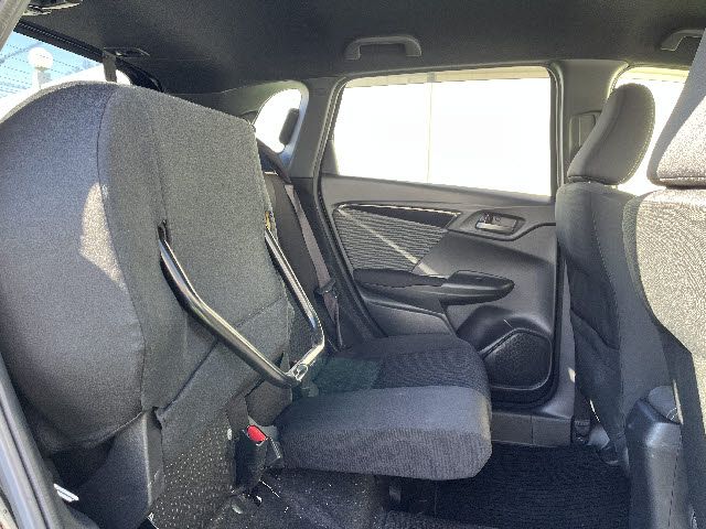 HONDA FIT HYBRID 2017