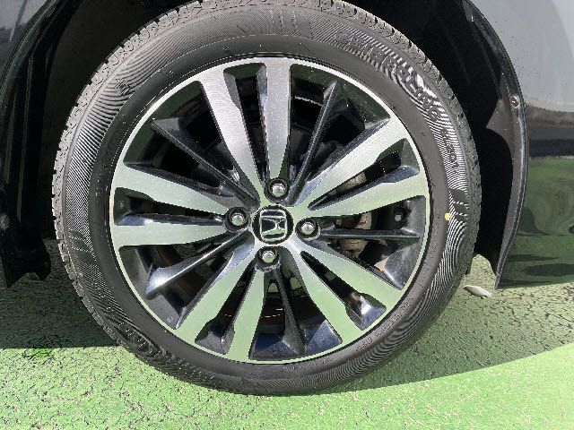 HONDA FIT HYBRID 2017