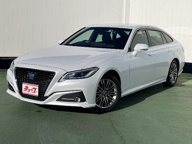 TOYOTA CROWN sedan hybrid 2021