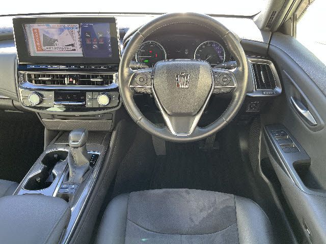 TOYOTA CROWN sedan hybrid 2021