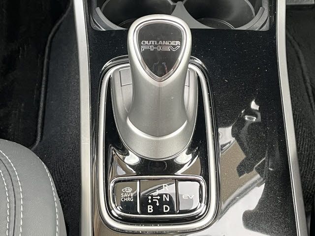 MITSUBISHI OUTLANDER PHEV 2018