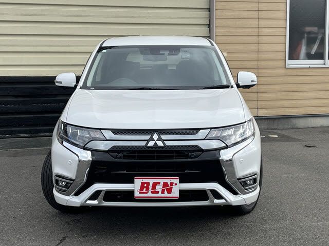 MITSUBISHI OUTLANDER PHEV 2018