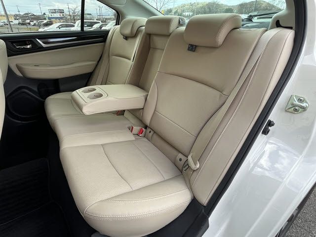 SUBARU LEGACY B4 2016