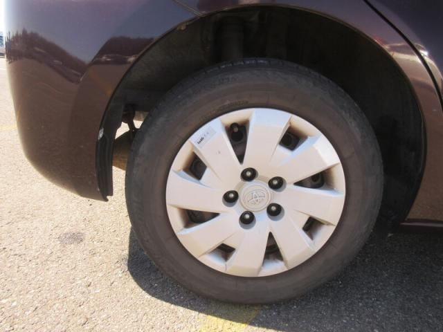 TOYOTA COROLLA RUMION 2011