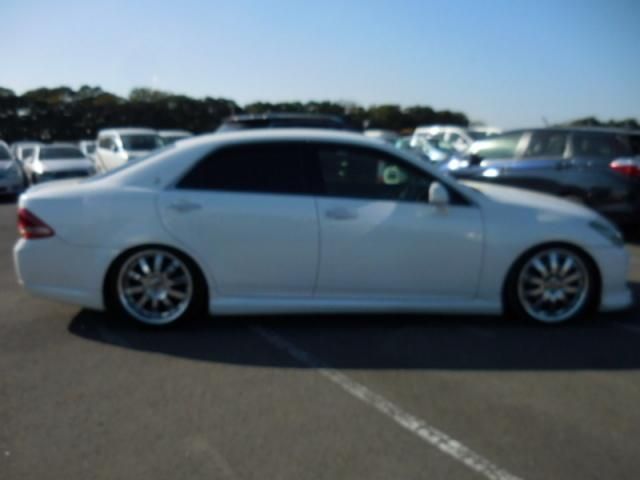 TOYOTA CROWN sedan 2008