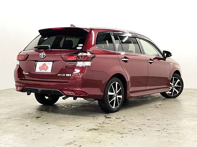 TOYOTA COROLLA FIELDER HYBRID 2018