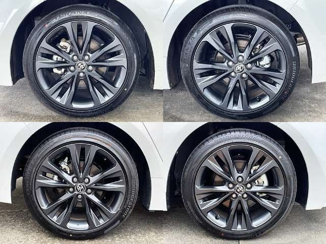 TOYOTA COROLLA TOURING HYBRID 2024