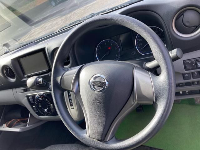 NISSAN NV350 CARAVAN 4WD 2019