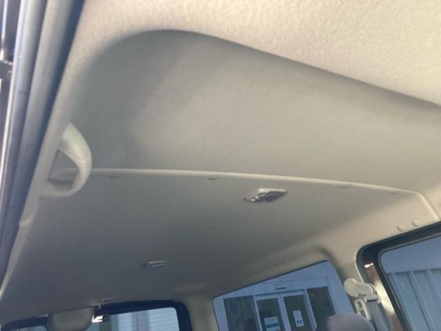 NISSAN NV350 CARAVAN 4WD 2019