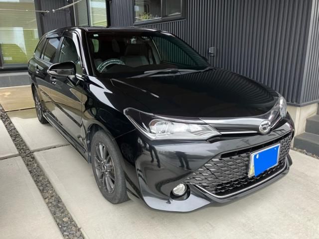 TOYOTA COROLLA FIELDER 2015