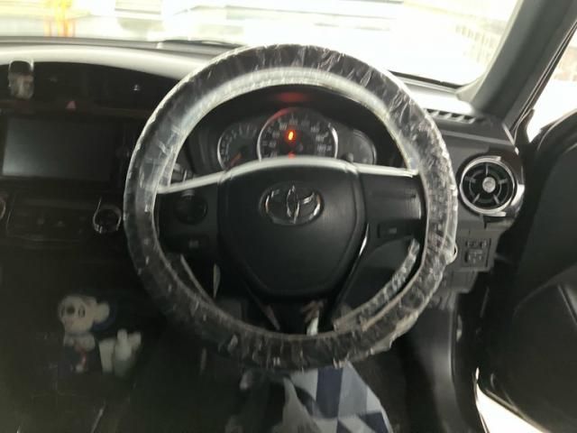 TOYOTA COROLLA FIELDER 2015