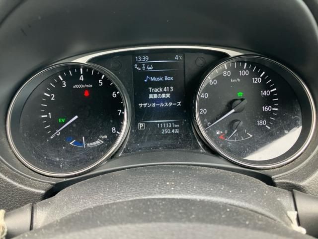 NISSAN X-TRAIL HYBRID 4WD 2015