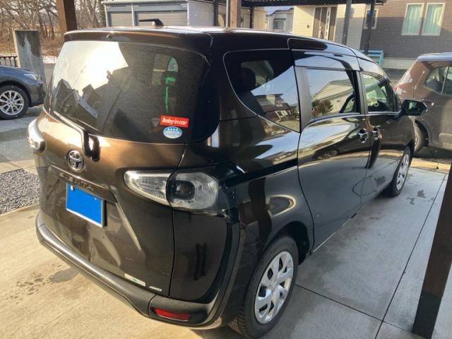 TOYOTA SIENTA 4WD 2017