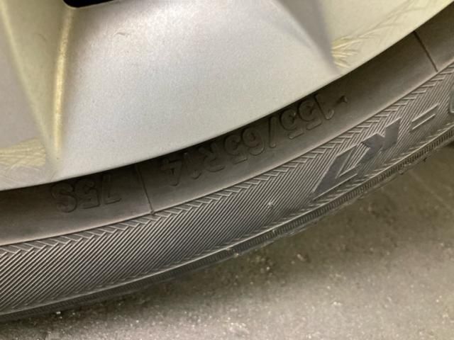 DAIHATSU MOVE CONTE 2011