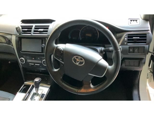 TOYOTA CAMRY HYBRID 2012