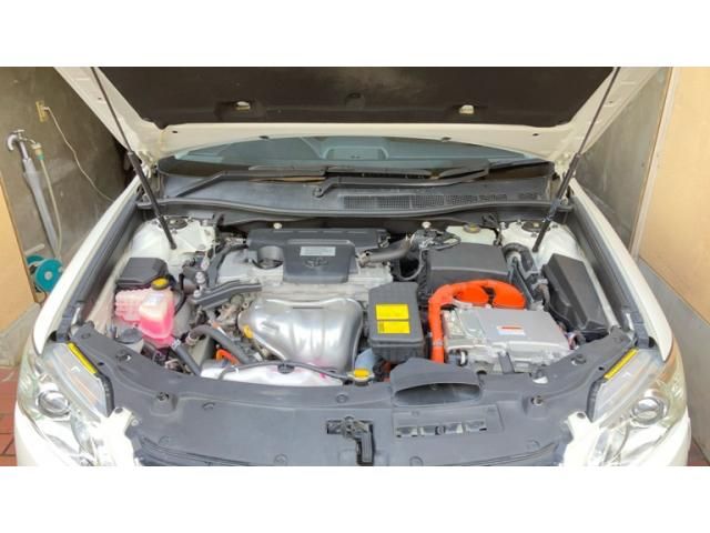 TOYOTA CAMRY HYBRID 2012