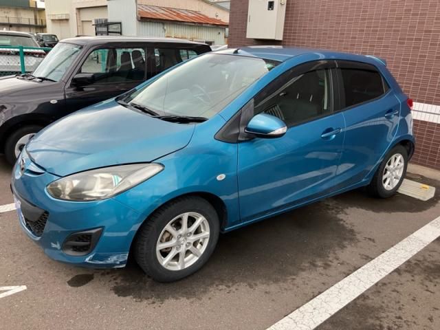 MAZDA DEMIO 2011