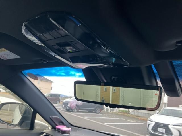 TOYOTA HARRIER HYBRID 2021