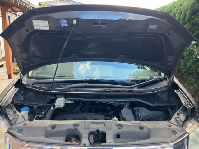 HONDA STEPWAGON 2011