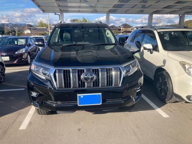 TOYOTA LANDCRUISER PRADO 2019