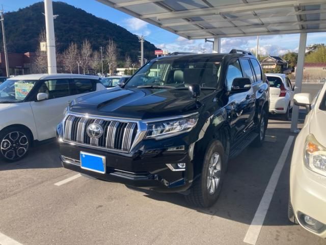 TOYOTA LANDCRUISER PRADO 2019