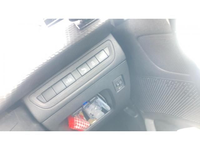 PEUGEOT PEUGEOT 2008 2017