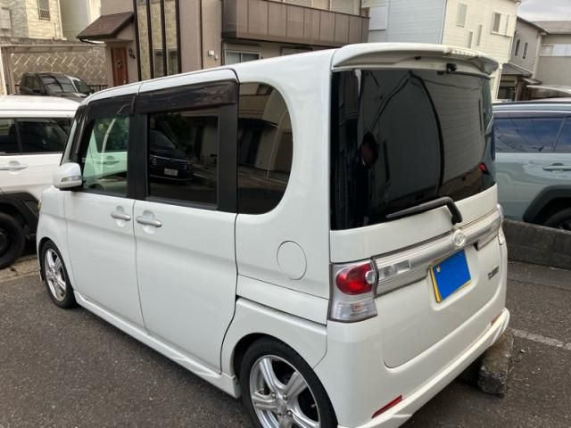 DAIHATSU TANTO CUSTOM 2009