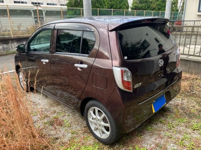 DAIHATSU MIRA e:S 2011