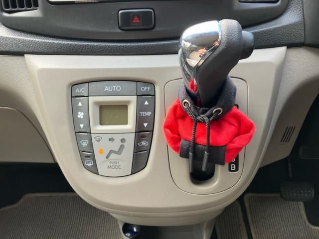 DAIHATSU MIRA e:S 2011