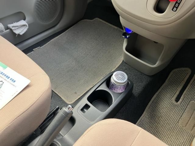 DAIHATSU MIRA e:S 2011