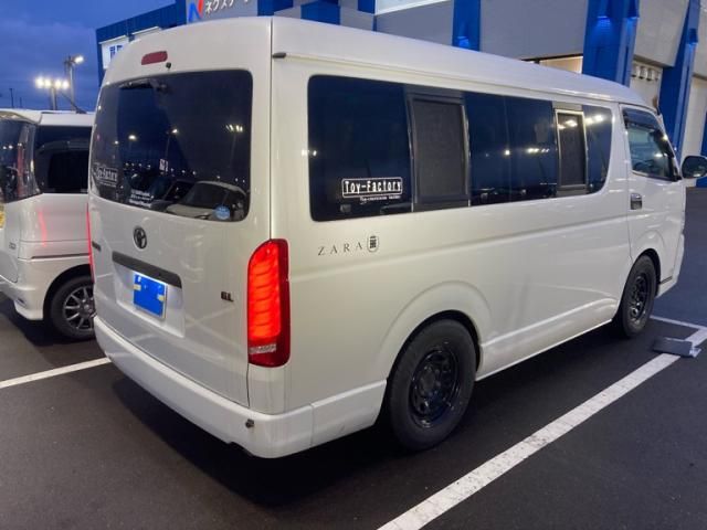 TOYOTA HIACE wagon 4WD 2013
