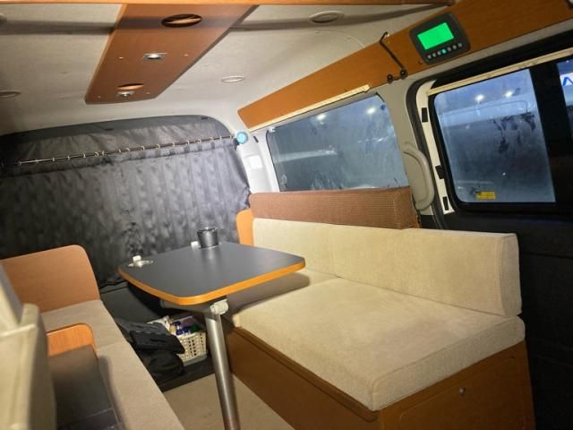 TOYOTA HIACE wagon 4WD 2013