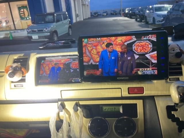 TOYOTA HIACE wagon 4WD 2013