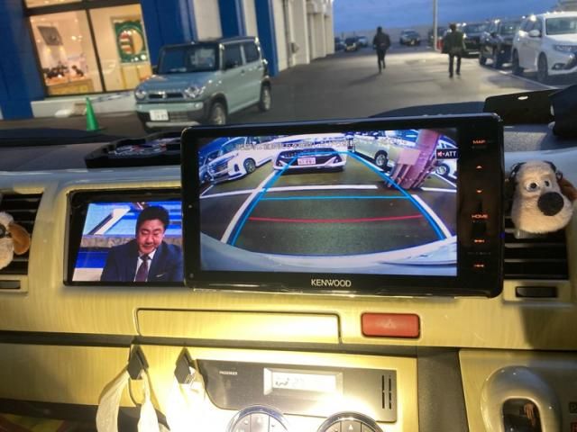 TOYOTA HIACE wagon 4WD 2013