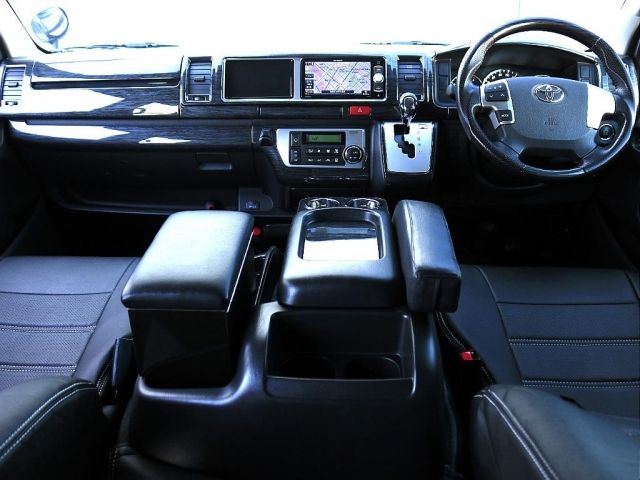 TOYOTA HIACE wagon 2015
